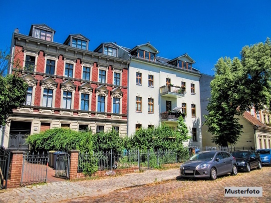 Mehrfamilienhaus mit 9 Wohnungen