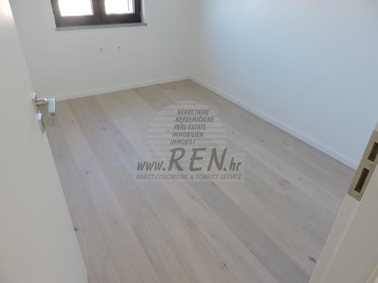 Wohnung in Umag mit Dachterrasse - Top Lage 150m vom Meer entfernt!