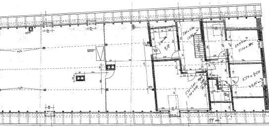 20_RH454 Historisches Gutsanwesen mit mehreren Wohngebäuden, Halle sowie offene Unterstellhalle / Nähe Kelheim