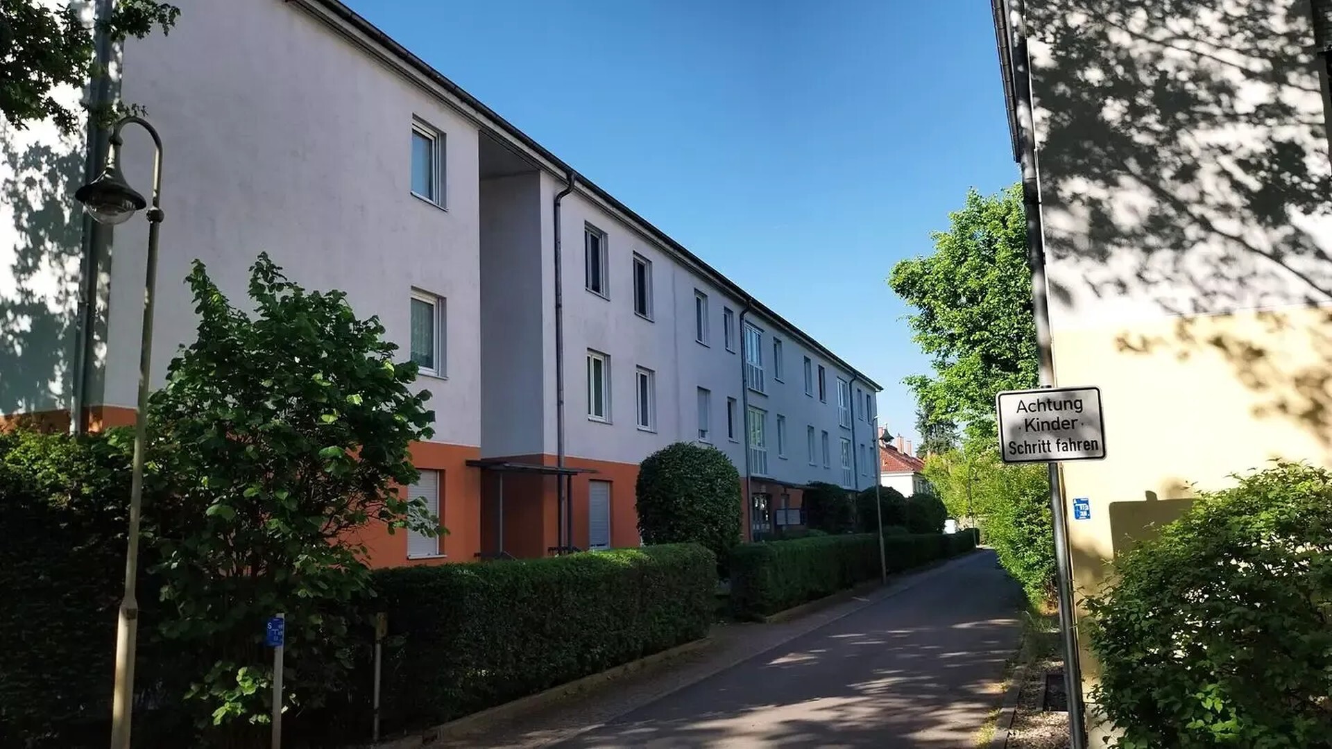 3 Zimmer Schöneiche bei Berlin mit Terrasse / Küche / Stellplatz - Foto 1