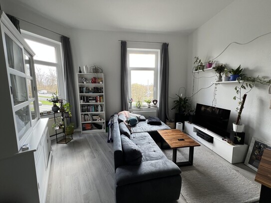 Einziehen & wohlfühlen: Charmante 3ZKB-Wohnung mit Weinberg-Blick