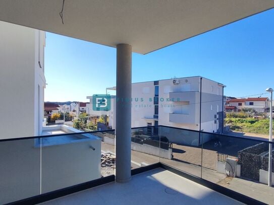 VODICE, Neubau, 400 m zum Meer, 2. Stock, Luxusapartment mit Meerblick, S7