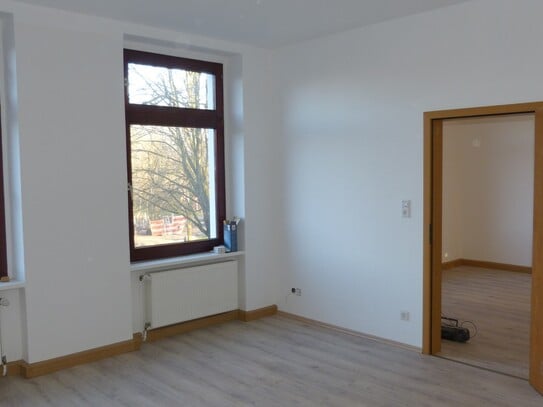 Schöne modernisierte Altbauwohnung