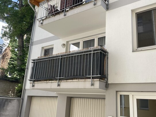 1-Raum Whg. mit EBK und Balkon in zentraler Lage