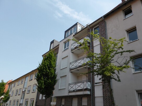 Lichtdurchflutete 3-Zi.-Wohnung mit Balkon im beliebten Kreuzviertel von Münster! Von privat