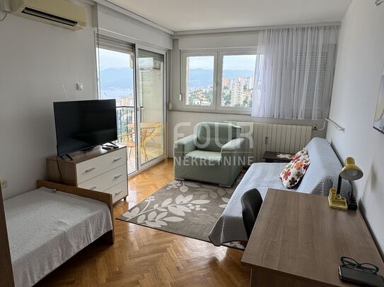 Wohnung Turnić, Rijeka, 76,76m2