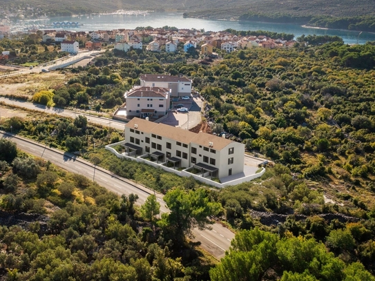 CRES ISLAND, MELIN, 2-Zimmer-Wohnung in einem neuen Gebäude in toller Lage