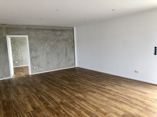 „BETON GLÄNZT BESSER ALS GOLD“ PENTHOUSE