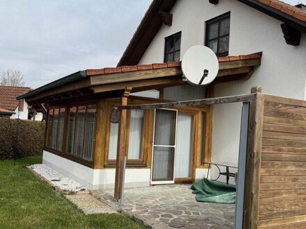 Ruhiges Einfamilienhaus im Kreis Straubing-Bogen
