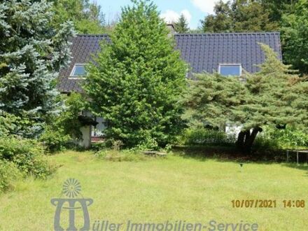 Wohnhaus auf 4200 m² Areal in idyllischer Stadt- und Waldrandlage