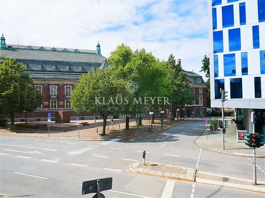 Lichtdurchflutetes Büro in Hamburg - Nähe Gänsemarkt, Gerichte