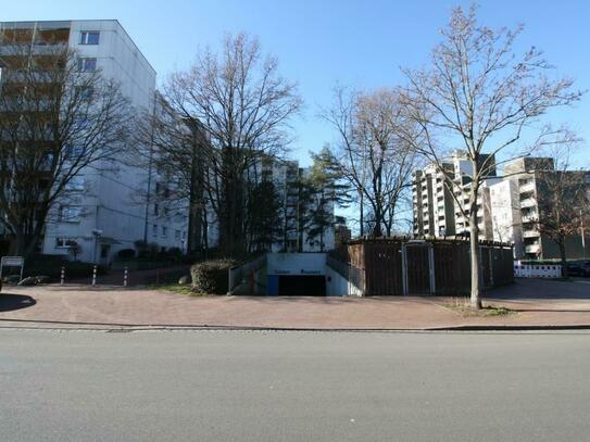 Parken in Hannover, Hinrichsring. Einen Monat kostenfrei Parken**