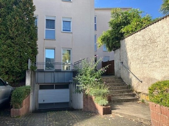 Elegante 4 Zimmer Maisonette-Wohnung mit großer Dachterrasse in Alt-Hürth