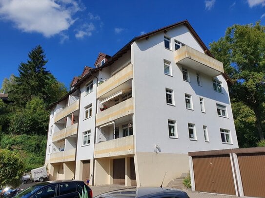 Modernisierte Wohnung mit Balkon im beliebten Creidlitz!