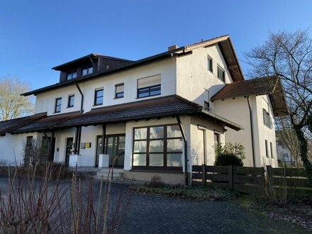 Barrierefreie Erdgeschosswohnung mit Hauscharakter in Lautertal!