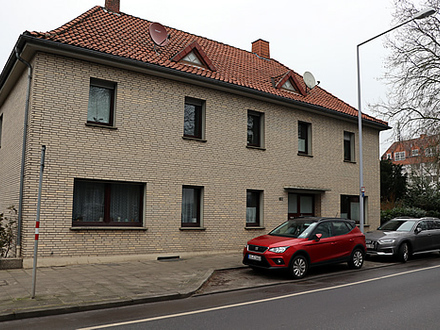 3-Familienhaus (weitere Wohnungen können ggf. ausgebaut werden).