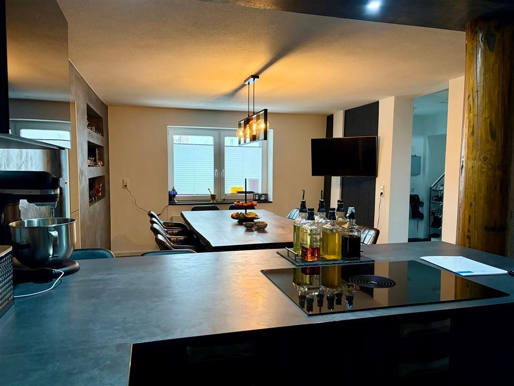 Exklusives Wohnen mit Dachterrasse & Jacuzzi in Langenau – 89129 Langenau , Württemberg, 89129 Langenau , Württemberg – Vorschaubild 5