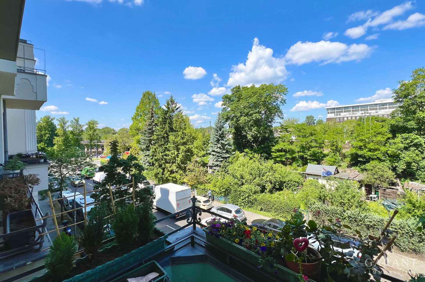 Property thumbnail 6