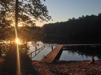 „Funkelplätze“ - Geheimtipps für Sonnenuntergänge am Wasser