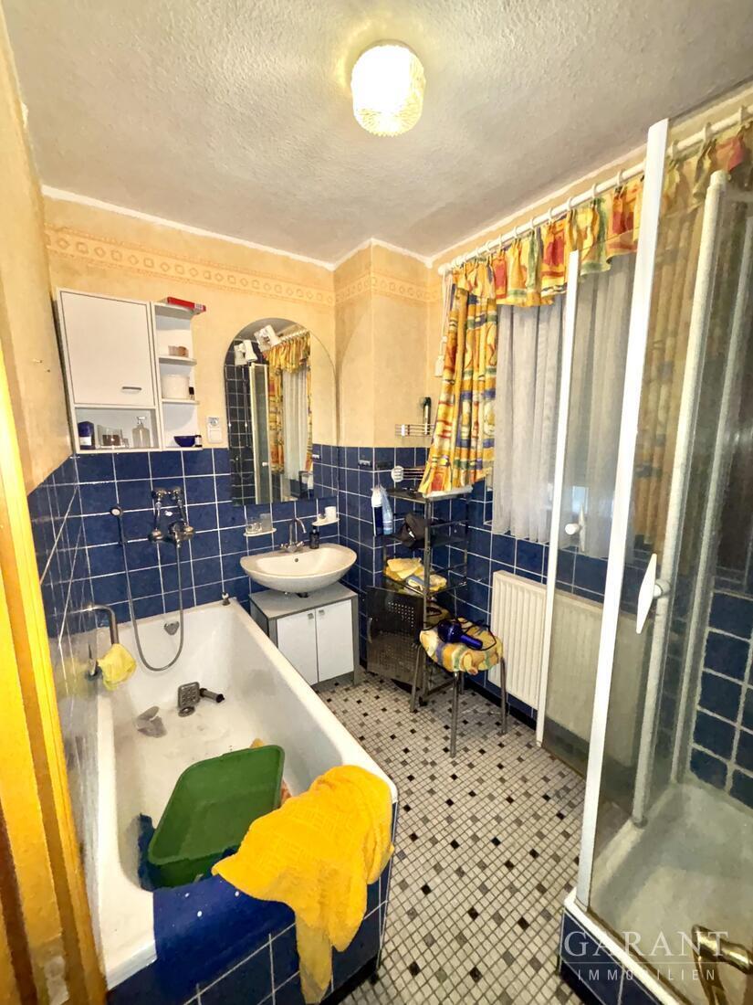 Gemütliches Einfamilienhaus mit Garten und Dachterrasse – 97737 Gemünden Am Main, 97737 Gemünden Am Main – Vorschaubild 11