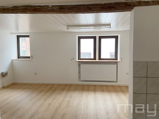 2-Zimmer-Wohnung mit Separee im charmanten Fachwerkhaus mit Hof und Garten