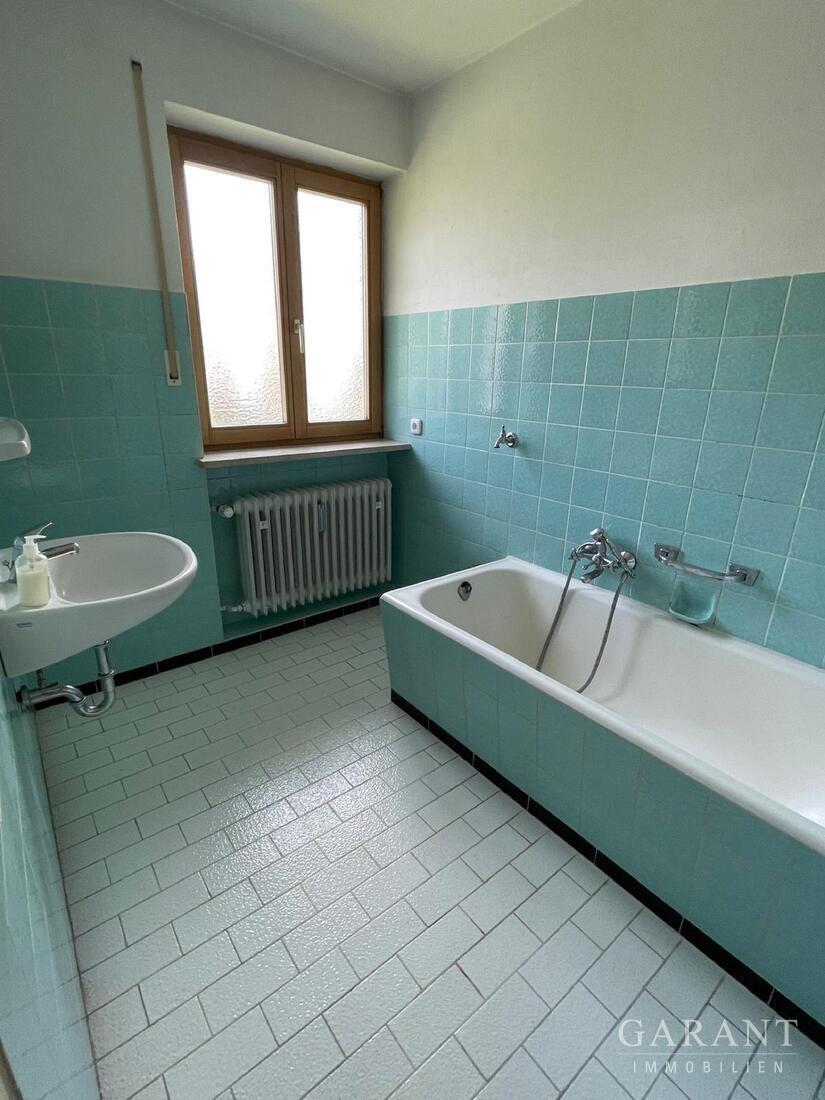 Vielseitiges Dreifamilienhaus in begehrter Lage von Raubling - alle Wohneinheiten frei! – 83064 Raubling, 83064 Raubling – Vorschaubild 22