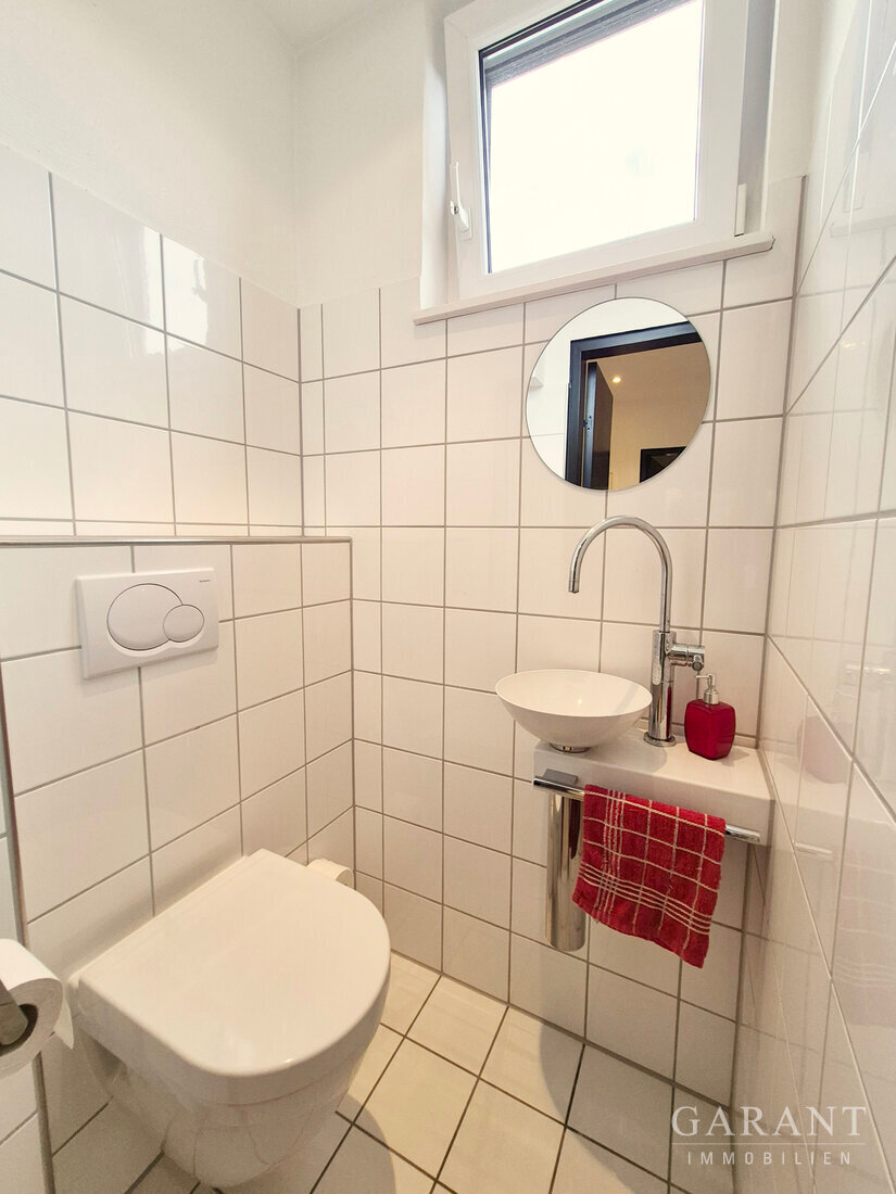 Licht + Raum + Weitblick! - Stilvolles Haus mit schöner Einliegerwohnung und großem Büro - – 71717 Beilstein, 71717 Beilstein – Vorschaubild 21