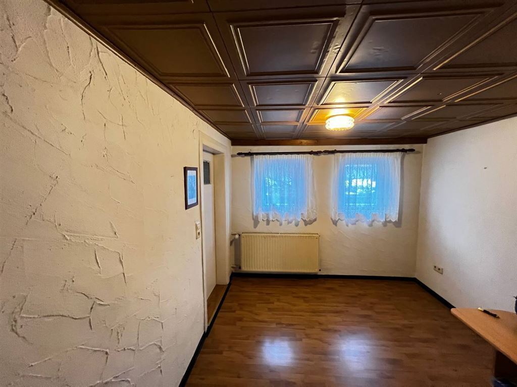 Einfamilienhaus in zentraler Lage von Albstadt-Onstmettingen. – 72461 Albstadt, 72461 Albstadt – Vorschaubild 9