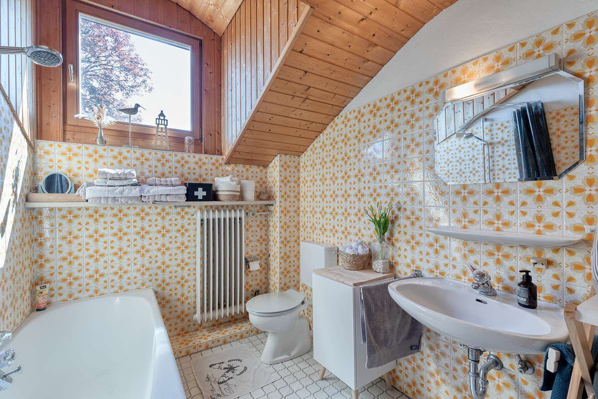 Einfamilienhaus mit Wohlfühlcharakter in begehrter Lage von Raubling/Pfraundorf! – 83064 Raubling, 83064 Raubling – Vorschaubild 15