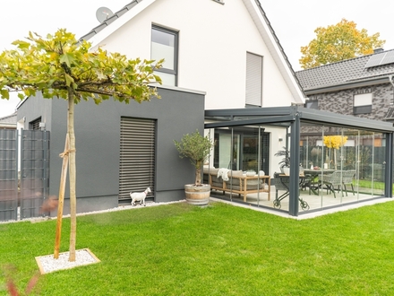 Wohnwünsche werden Wirklichkeit! Exklusives Designerhaus vom Baujahr 2020 in Rheine-Eschendorf