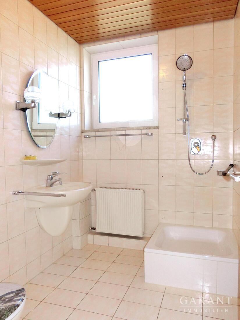 Arbeiten und Wohnen in idealer Kombination - Gewerbeimmobilie mit großzügigem Wohnbereich – 73271 Holzmaden, 73271 Holzmaden – Vorschaubild 6
