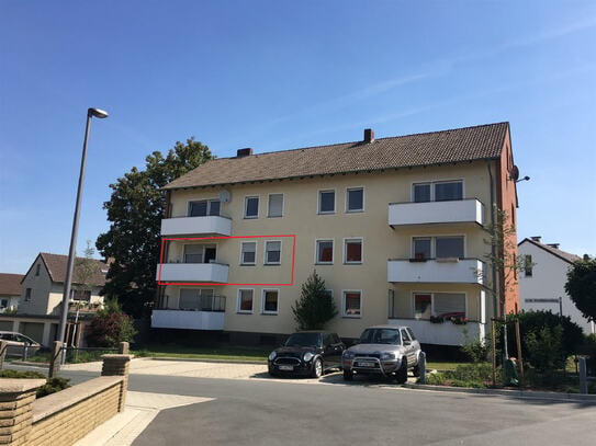 Kinderfreundliche Wohnlage! Kleine 3-Zimmerwohnung mit Balkon in Herringhausen!