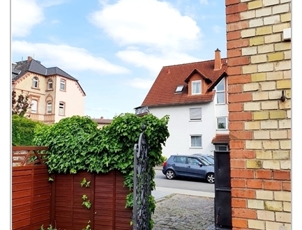 Tolles MFH in WI- Bierstadt, an einen extrem guten+bekannten Mieter für ca. 74.880 Euro p.a. verm
