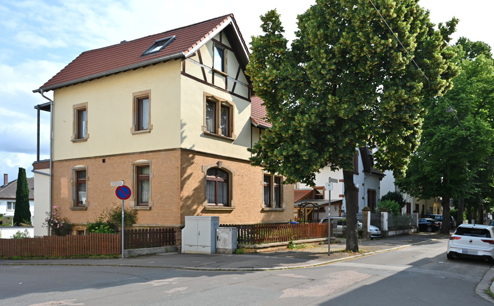 PROVISIONSFREI Ein Haus, das man erleben muss – entdecken Sie Ihre Möglichkeiten! – 55232 Alzey, 55232 Alzey – Vorschaubild 2
