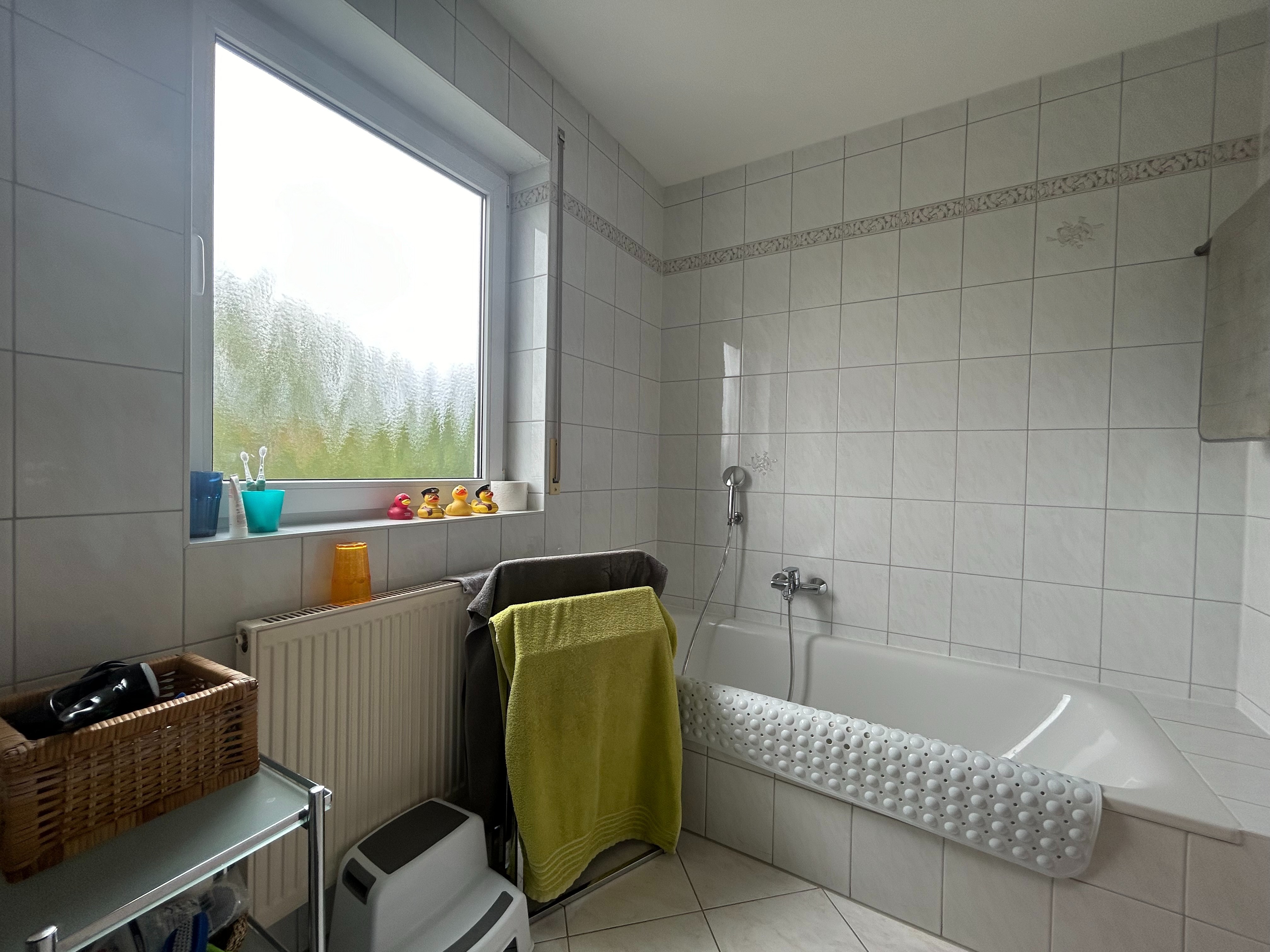 Raum für Zukunftspläne - gepflegte, großzügige Doppelhaushälfte in Saulheim – 55291 Saulheim, 55291 Saulheim – Vorschaubild 14