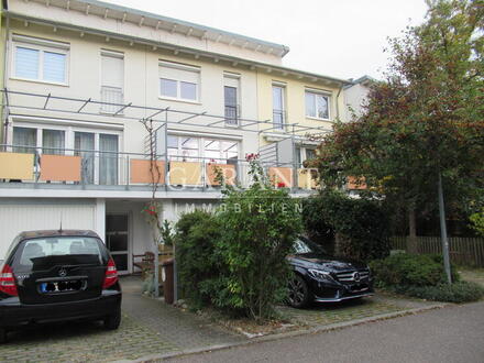 Sonniges Reihenmittelhaus mit Garage und Stellplatz!!