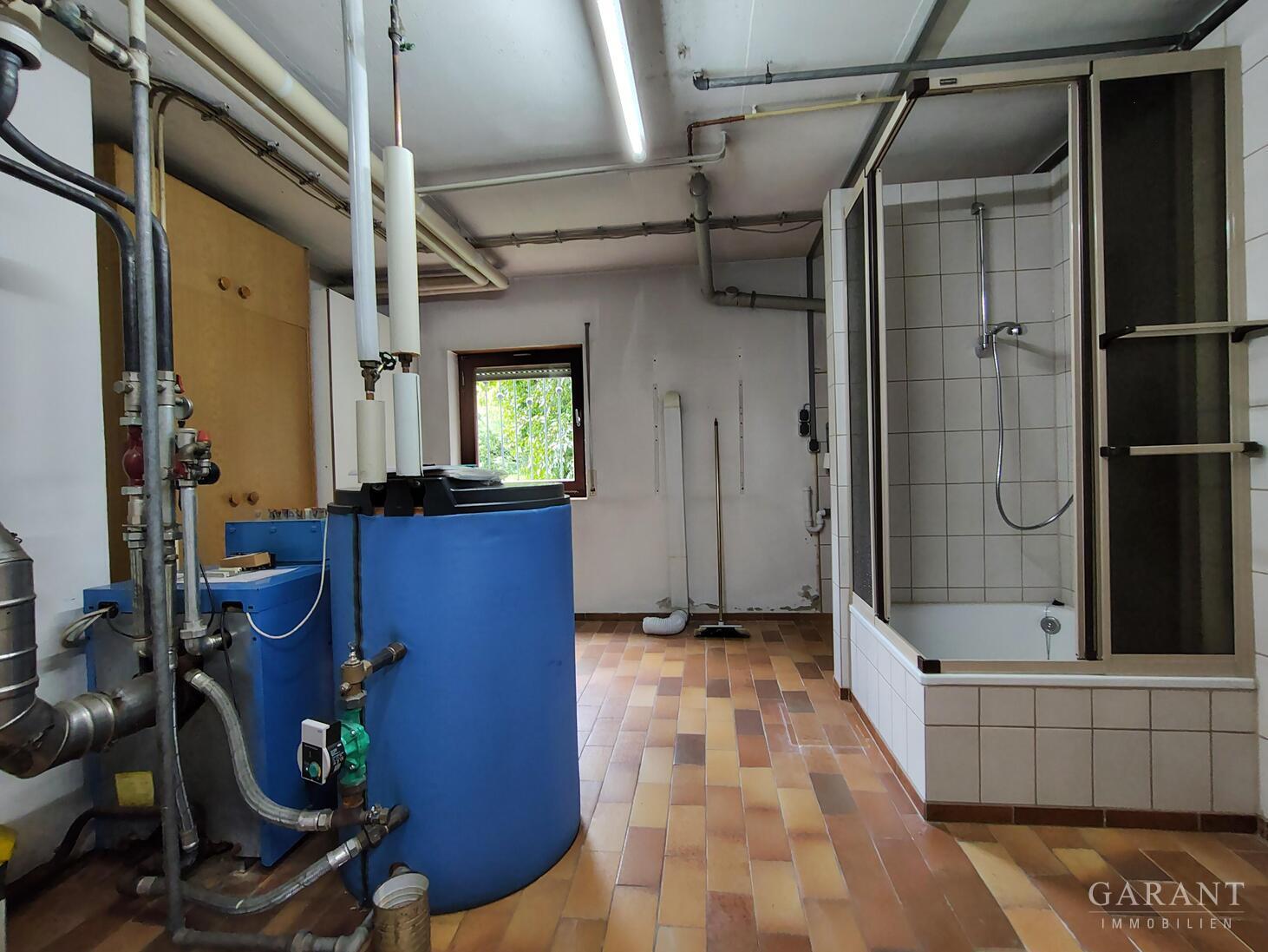 Viel Platz für Familie, Tiere & Gemeinschaft - großzügiges Haus mit großem Garten in Simmelsdorf – 91245 Simmelsdorf, 91245 Simmelsdorf – Vorschaubild 17