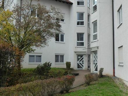 Gut geschnittene, geräumige 3,5-Zimmer-Wohnung im grünen Hockenheim als Kapitalanlage
