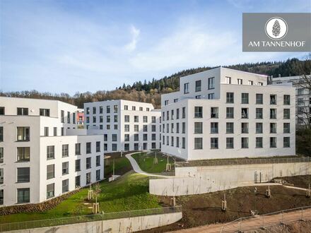 EINDRUCKSVOLL: komfortables Penthaus mit rund 3 Metern Raumhöhe und ca. 56 m² Dachterrasse.