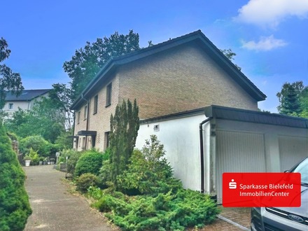 Reihenendhaus in Bielefeld-Sennestadt mit Garage