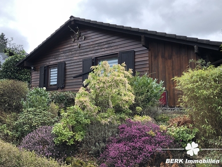 BERK Immobilien - Ferienhaus mit idyllischem Garten in Reinhardsachsen