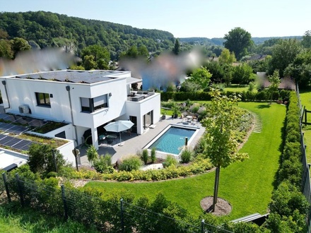Exklusive Traumvilla mit Livingpool