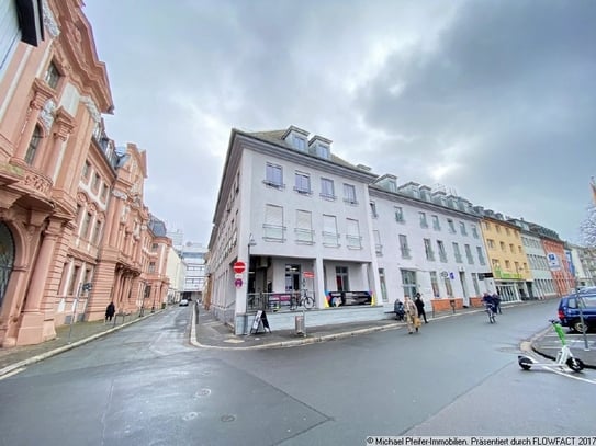 Schickes Büro mit Balkon in Top zentraler und ruhiger Innenstadtlage