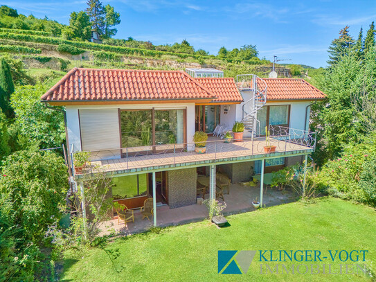 ** Mit Weitblick ** Architektenhaus in grüner Randlage oberhalb der Kernstadt