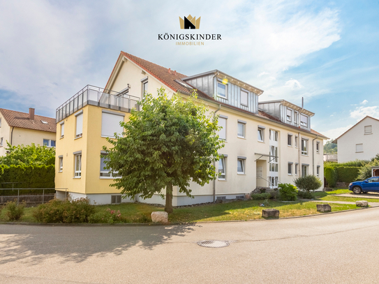 Ohne Käuferprovision ! Schöne Terrassenwohnung mit Garage, Keller, Loggia und großem Bühnenraum!