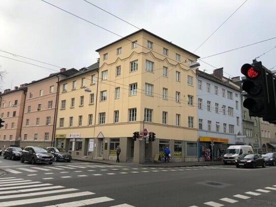 Altstadthaus in Salzburg - Zinshaus in Salzburger Innenstadt zu verkaufen