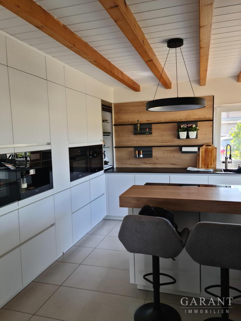 Villa mit Pool plus Showroom und komplett erneuerte Werkstatt – 77971 Kippenheim, 77971 Kippenheim – Vorschaubild 7