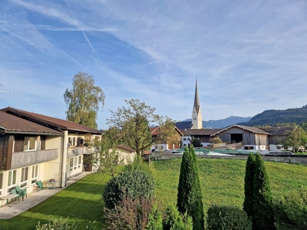 Geräumige 4-Zimmer Wohnung mit großem Balkon