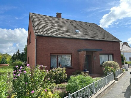 PURNHAGEN-IMMOBILIEN - Bremen-Blumenthal, großzügiges, freistehendes 1-Fam.-Haus in ruhiger Wohnlage