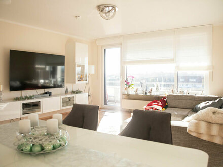 Moderne, lichtdurchflutete 3-Zimmer-Wohnung mit sonnigem Balkon!